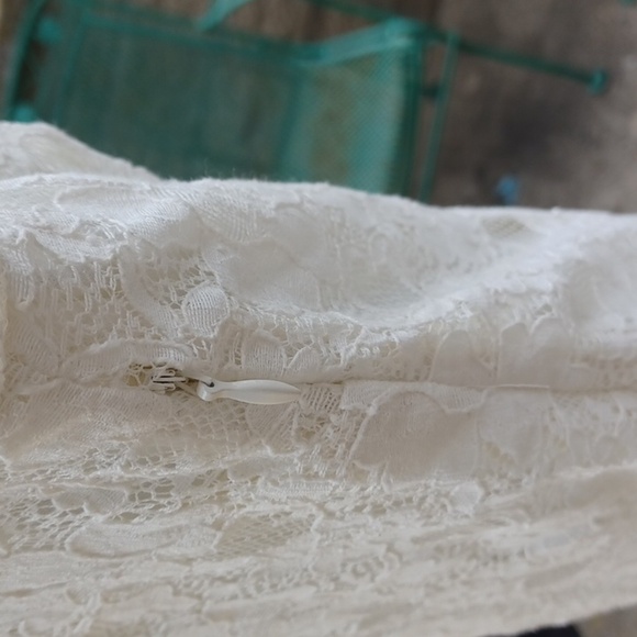 GAP Lace 3/4 Sleeve Dress, cream, side zip, sz 10 - Picture 9 of 9